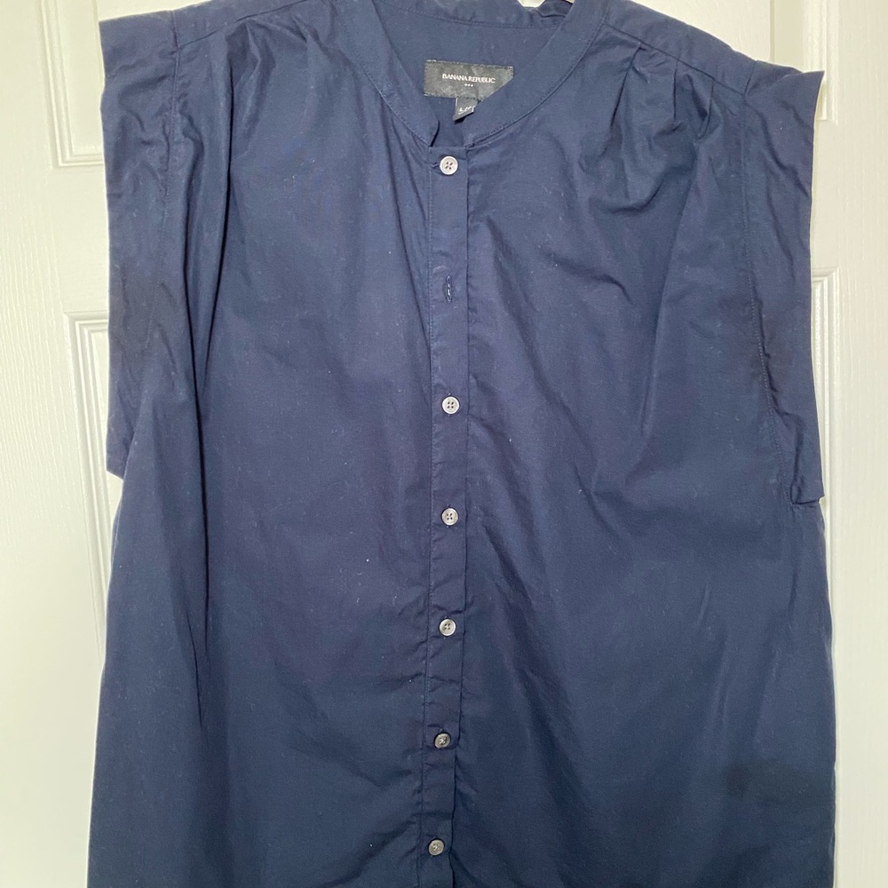 Banana Republic Dark Blue Casual Button Down Sleeveless Shirt
